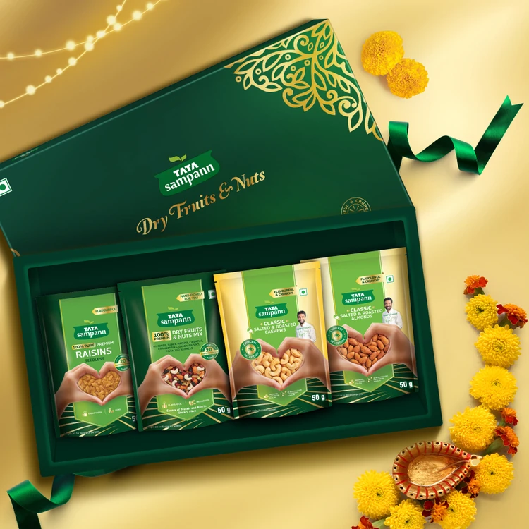 Tata Sampann Nuts & Dry Fruits Gift Pack (Dry Fruits Udugore Pack)