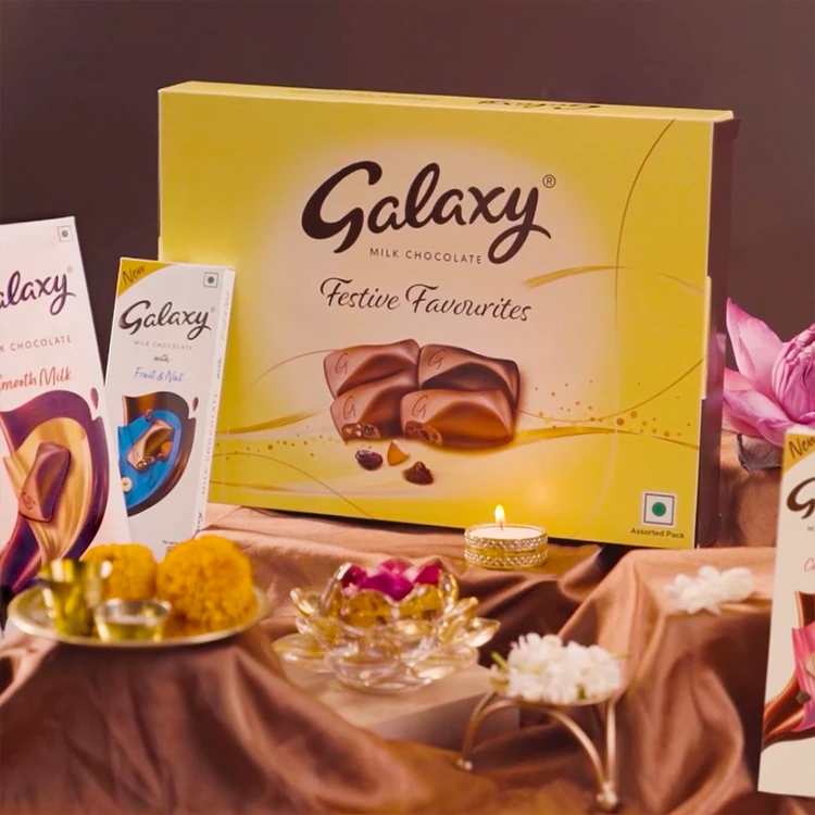 Galaxy Festive Favourites Milk Chocolate Gift Pack