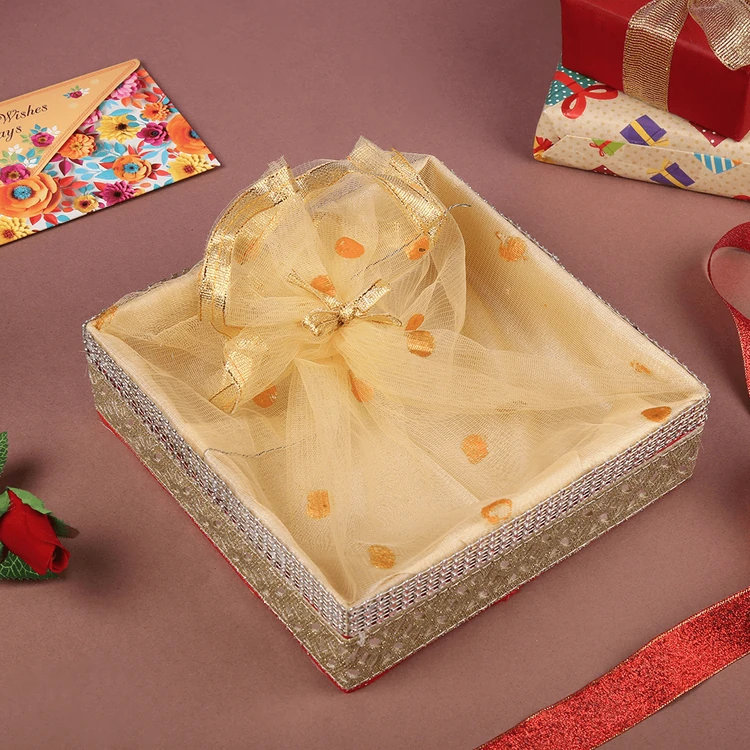 Urban Fest Fancy Hamper Gift Basket (Square)