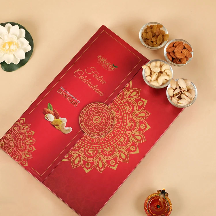 Naturoz Festive Celebrations Dry Fruits Gift Pack (Dry Fruits Udugore Pack)