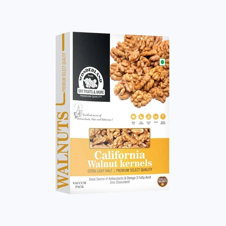 Wonderland Foods California Walnut Kernels (Akhrot Giri) Extra Light Halves (Akrotu Bija)