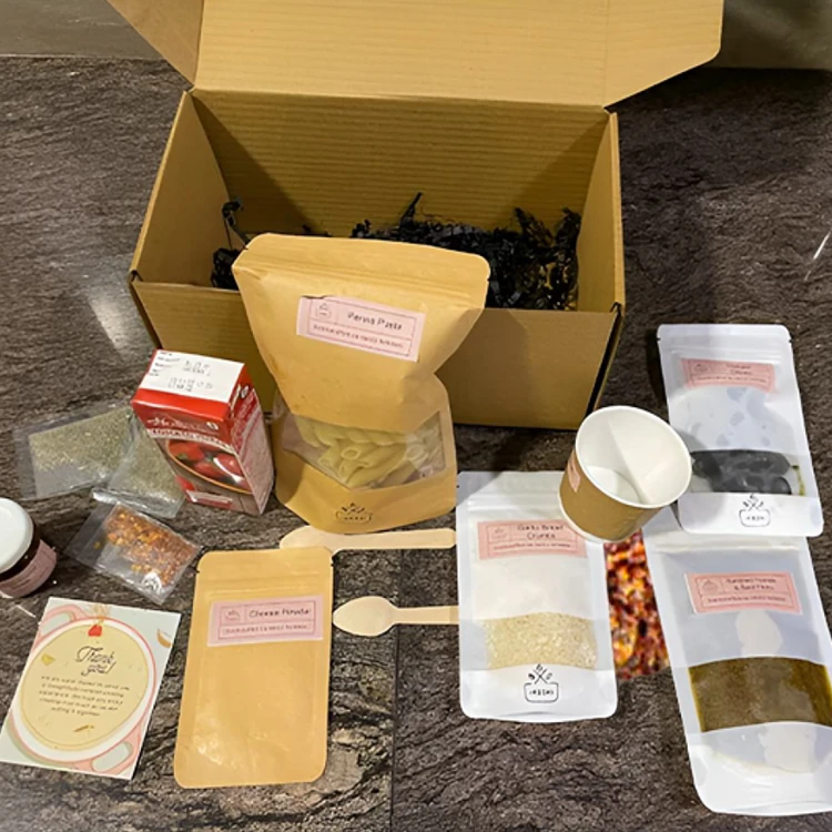 LetsKookUp Pasta Kit Penne Arrabbiata