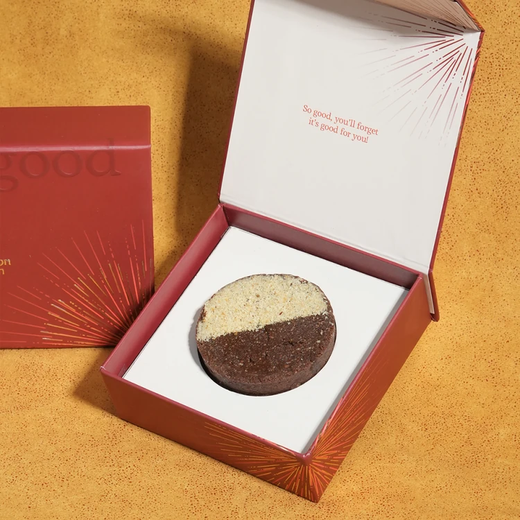 The Cinnamon Kitchen Cacao & Hazelnut Tart Gift Box