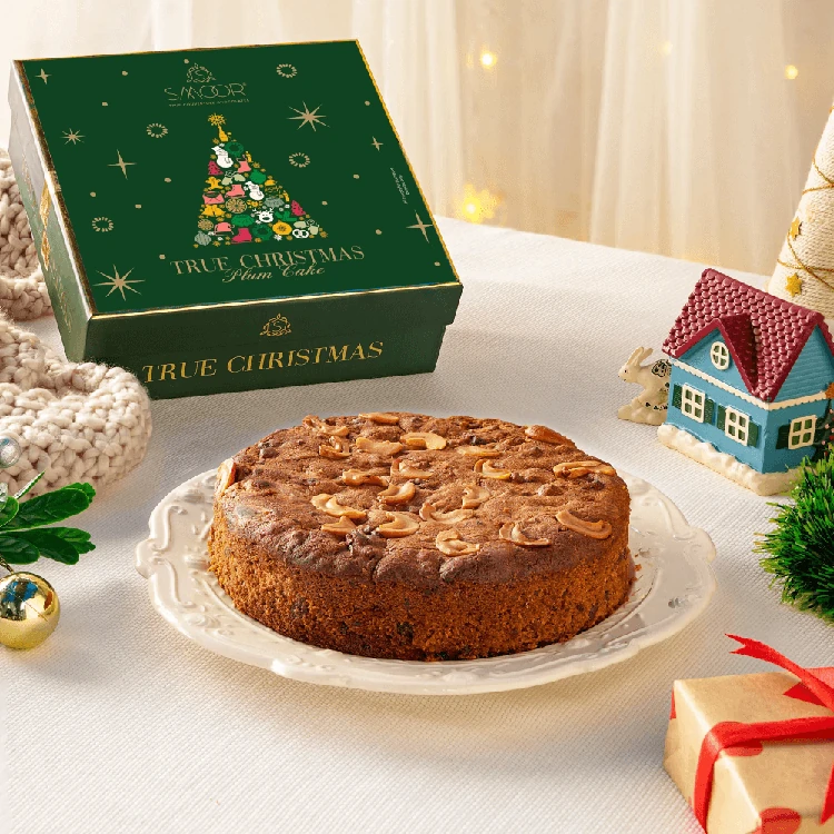 Smoor Christmas Plum Cake