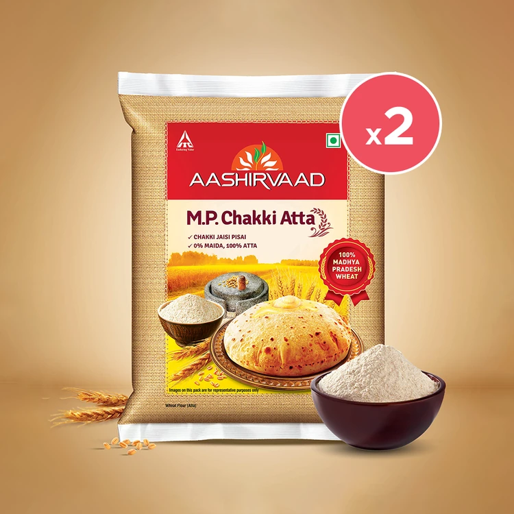 Aashirvaad 0% Maida, 100 % M.P. Chakki Atta - Pack of 2 (Godihittu)