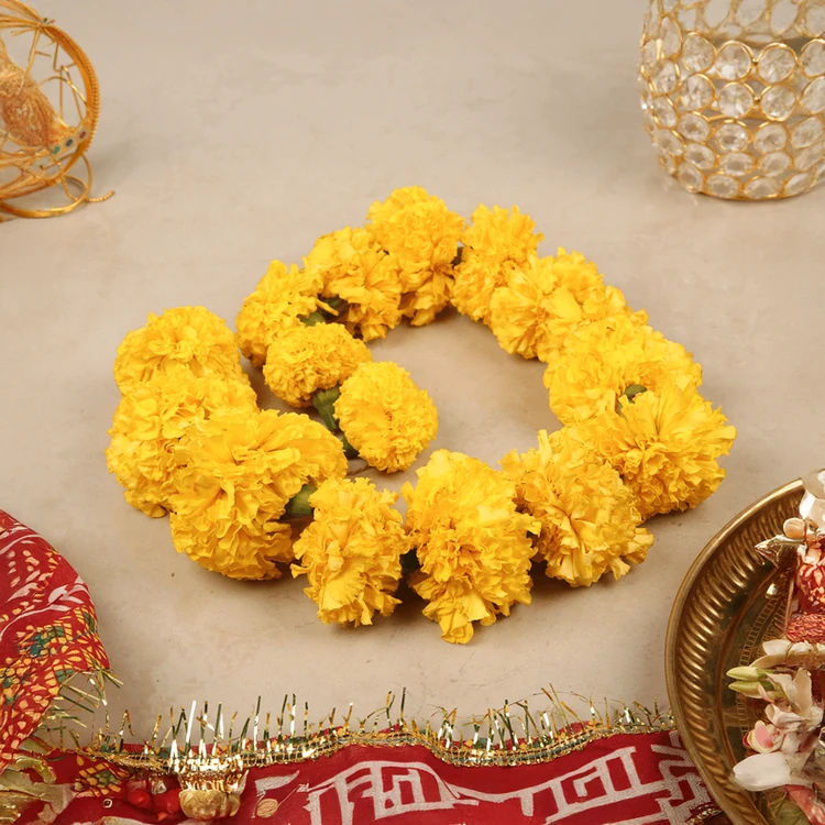 Yellow Marigold Flower String (Hoovu Male)