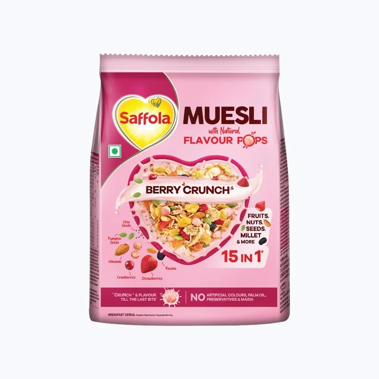 Saffola Muesli Berry Crunch