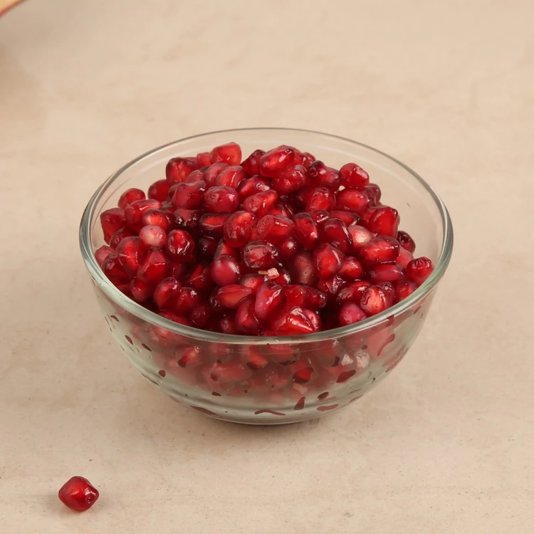 Pomegranate (Anaar) Arils (Dalimbe Hannu)