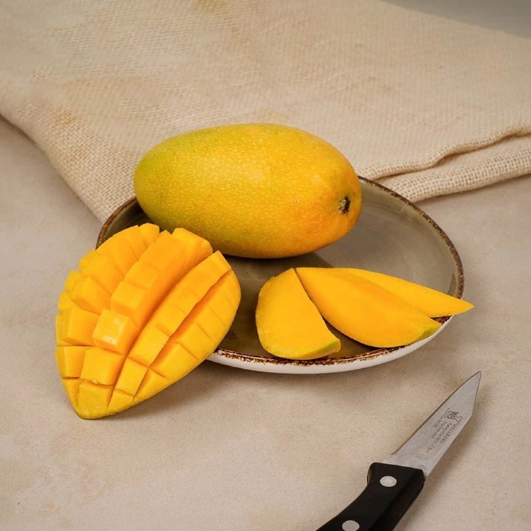 Premium Golden Dasheri Mango