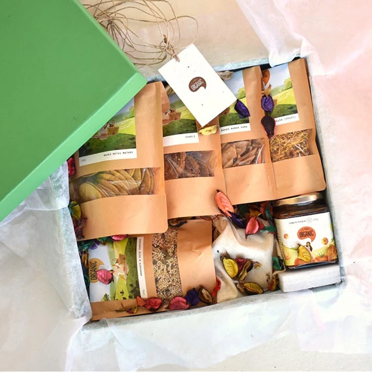 I Say Organic Chatpata Snacks Gift Hamper