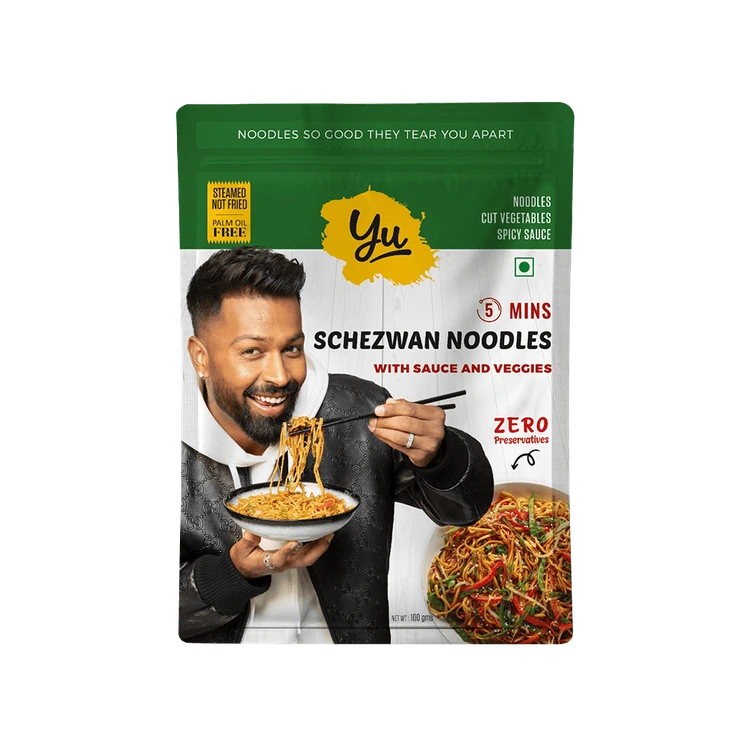 Yu Instant Schezwan Hakka Noodles (Steamed Hakka + Sauce + Veggies)