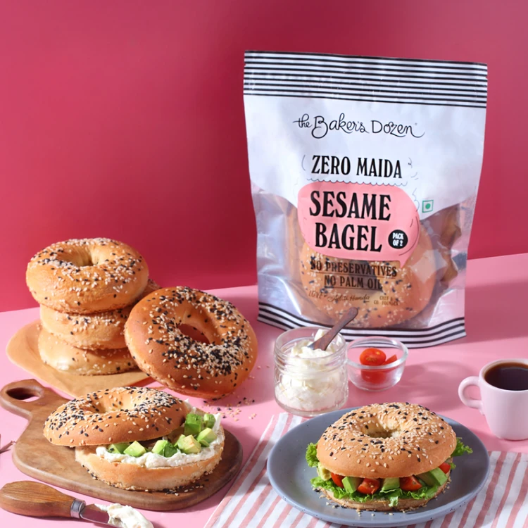 The Baker's Dozen 100% Wholewheat Sesame Bagel