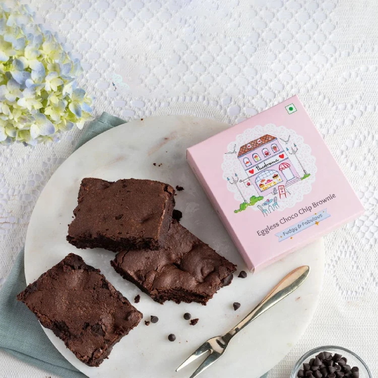 Theobroma Eggless Choco Chip Brownie