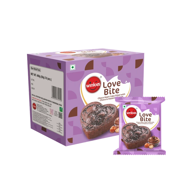 Winkies Chocolate & Hazelnut Heart Filled Cake