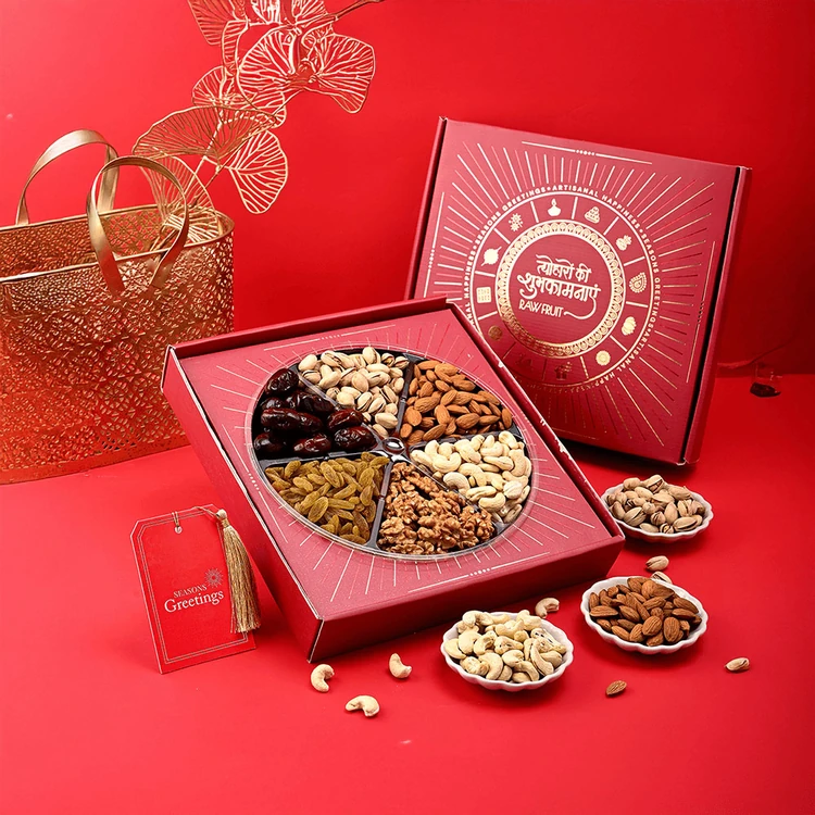 RawFruit A Hyperfoods Brand Dry Fruits Gift Pack