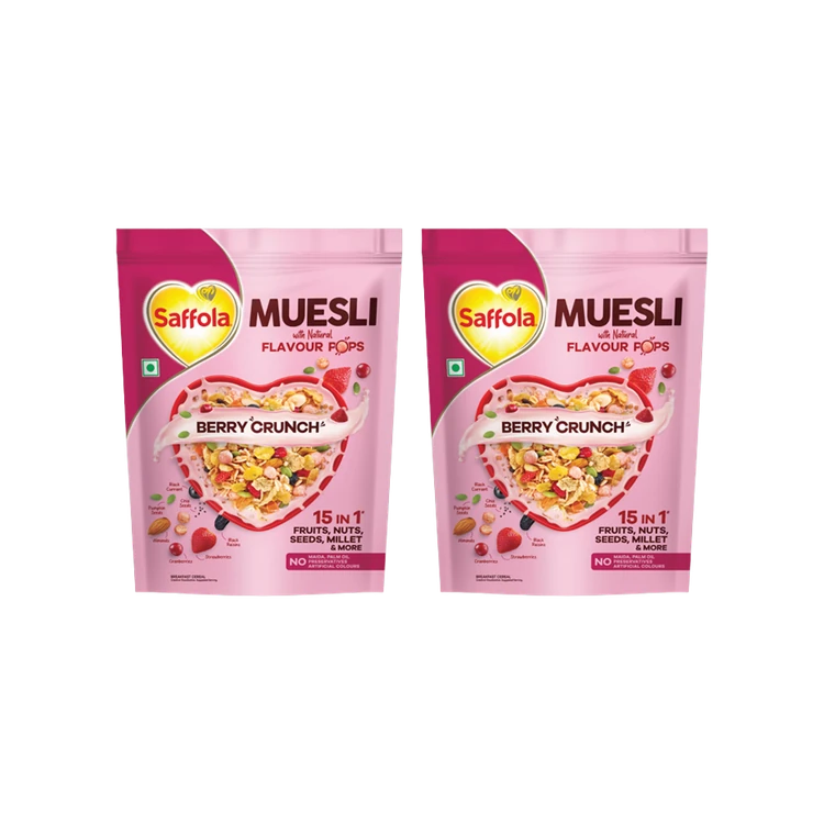 Saffola Muesli Berry Crunch with Flavour Pops - Pack of 2