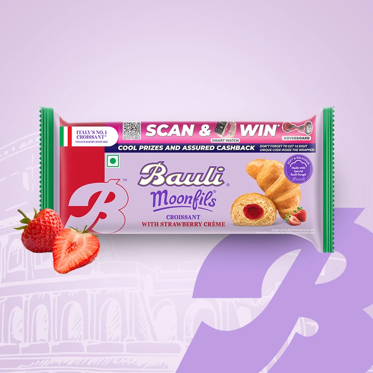 Bauli Moonfils Strawberry Crème Soft Croissant (Eggless)