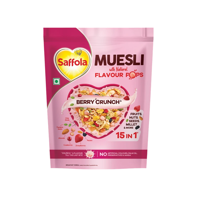 Saffola Muesli Berry Crunch with Flavour Pops