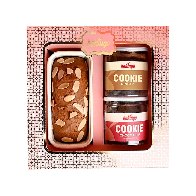 Bakingo Plum Cake with Ginger Cookies and Choco Chip Cookies Gift Hamper