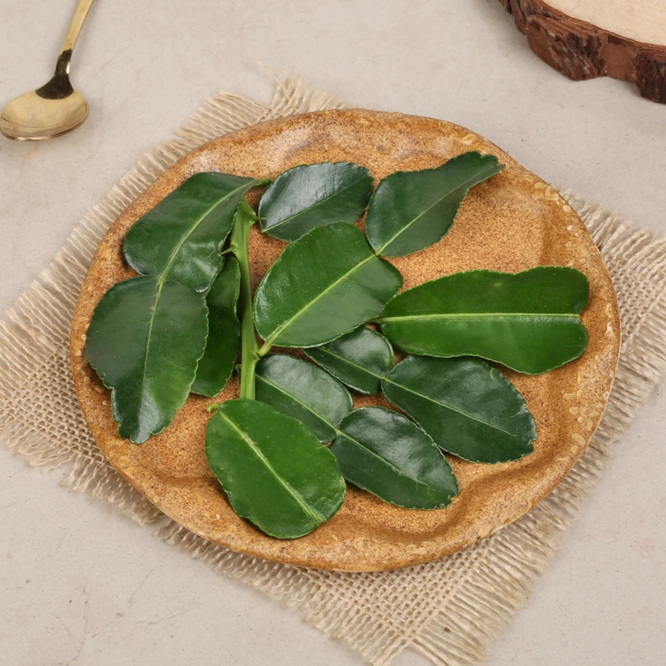 Kaffir Lime Leaves (Makroot) (Nimbe Ele (Makroot))