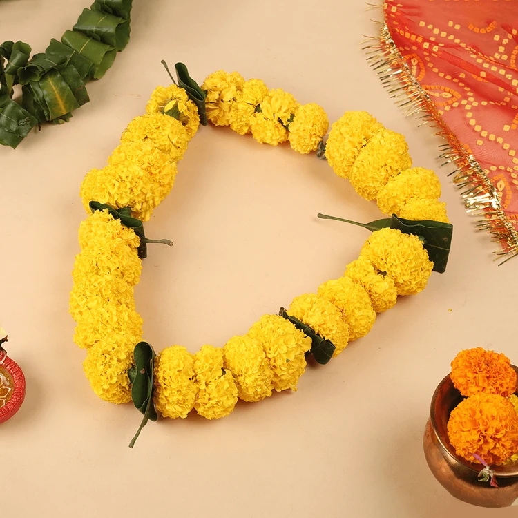 Ashoka Leaves and Yellow Marigold Flowers Toran / Bandhanwar