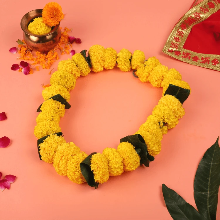 Mango Leaves and Yellow Marigold Flowers Toran / Bandhanwar