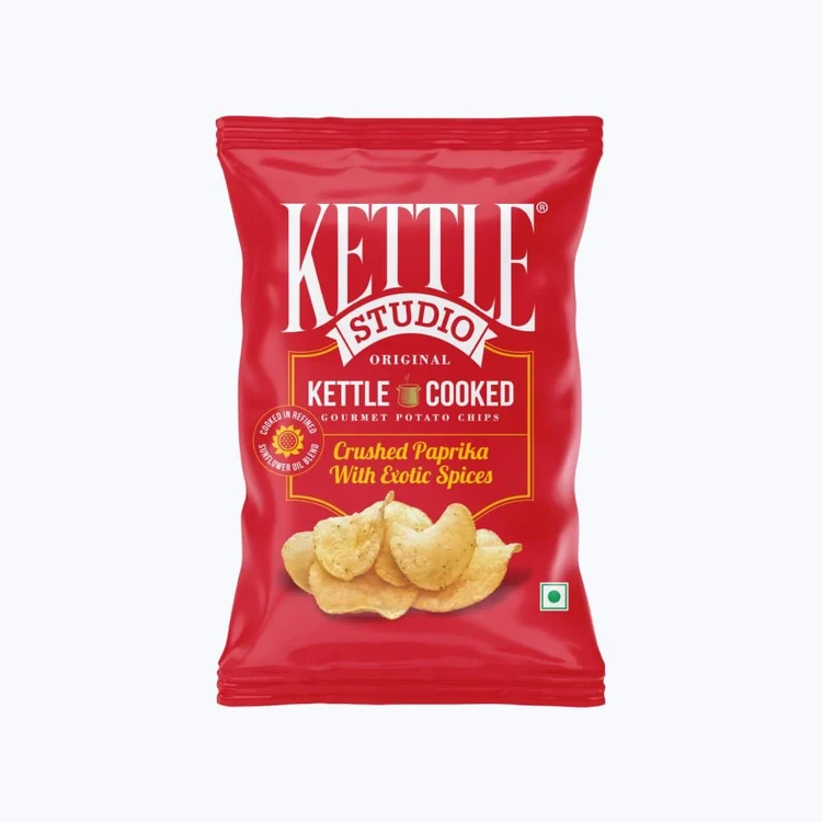 Kettle Studio Crushed Peprika with Exotic Spices Potato Chips
