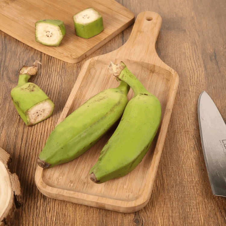 Organically Grown Raw Banana - 2 pieces (300-350 g)