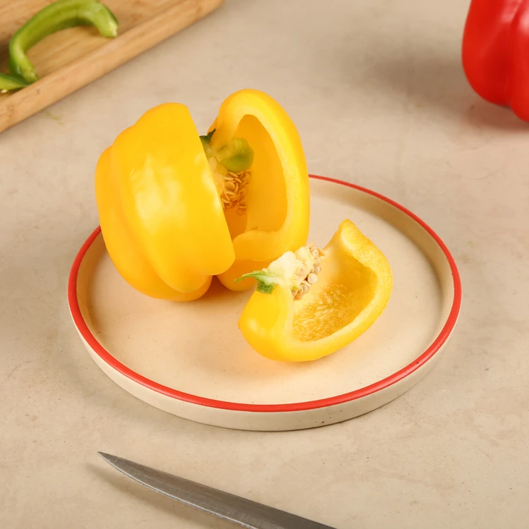 Yellow Bell Pepper (Haladi Dappa Menasina Kaayi)