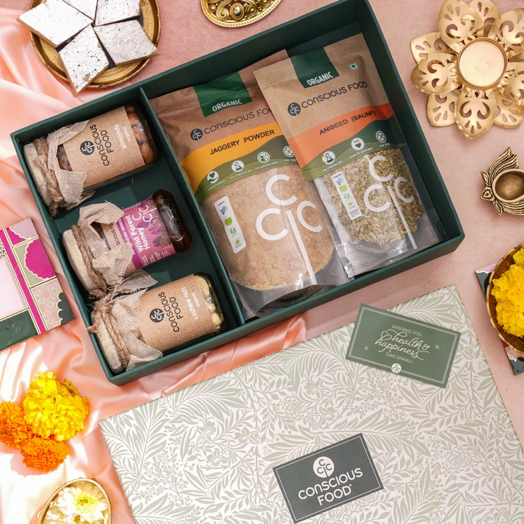 Conscious Food Wholesome Indulgence Dry Fruits Gift Pack (Dry Fruits Udugore Pack)