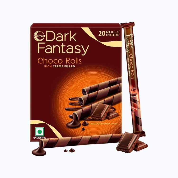 Sunfeast Dark Fantasy Rich Creme Filled Choco Wafer Roll