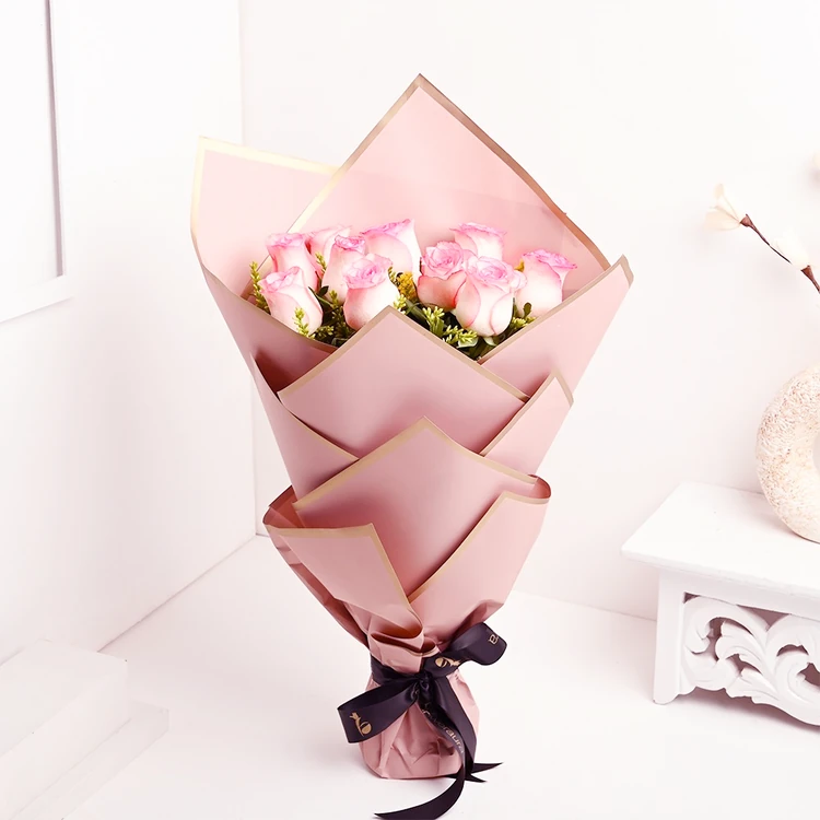 FlowerAura 10 Pink Roses Rose Bouquet