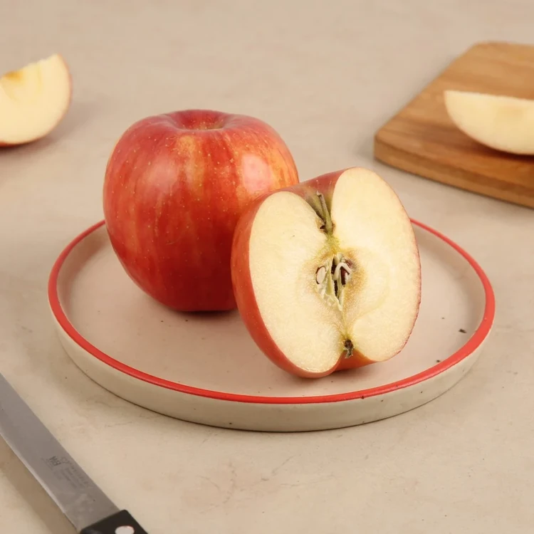 Fuji Apple - Imported (Sebu)