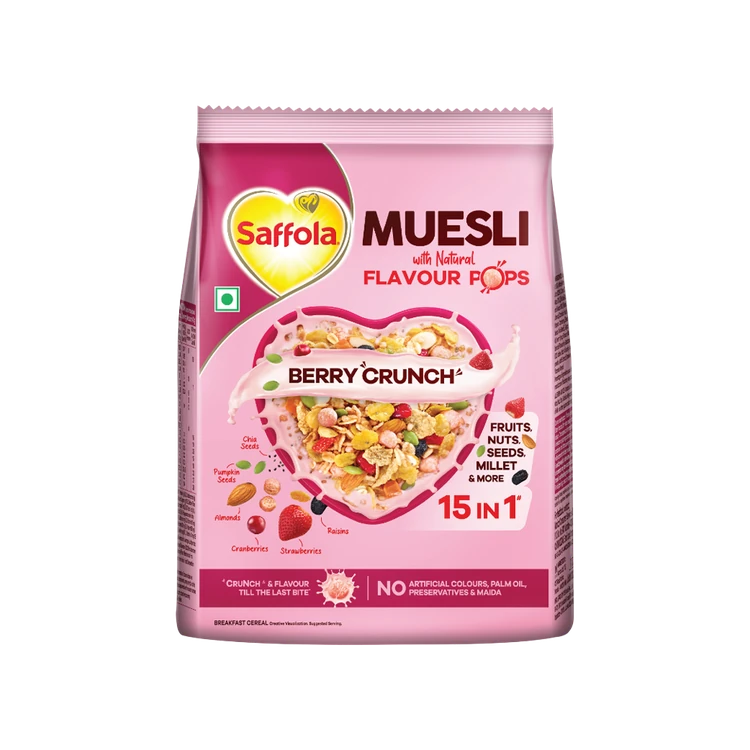 Saffola Muesli Berry Crunch