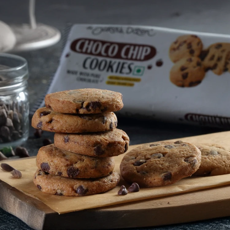 The Baker's Dozen Choco Chip Chocolate Cookies