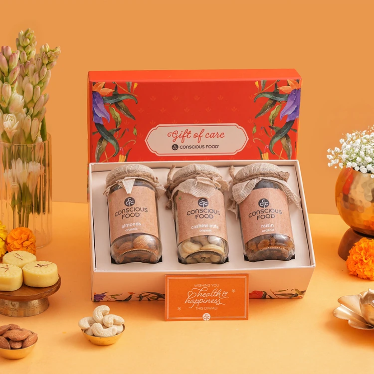 Conscious Food Dry Fruits Gift Pack (Almonds + Cashews + Raisins) 300 g (Dry Fruits Udugore Pack)