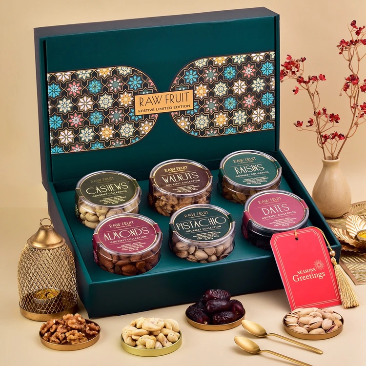 RawFruit A Hyperfoods Brand Dry Fruits Gift Pack / Set