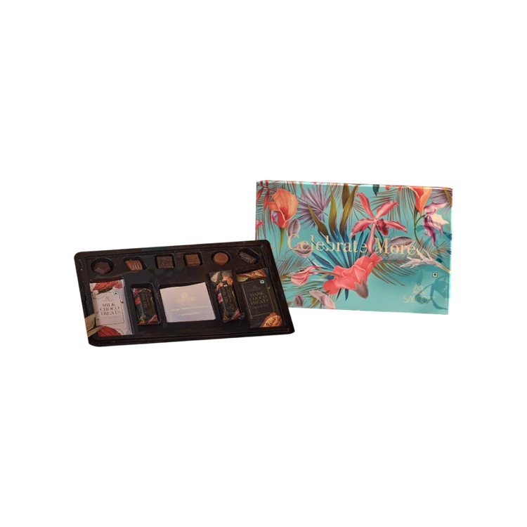 Smoor Celebration Chocolate Box